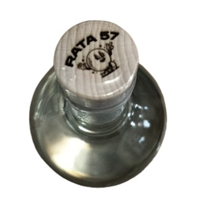 Custom label bottle - own logo & text