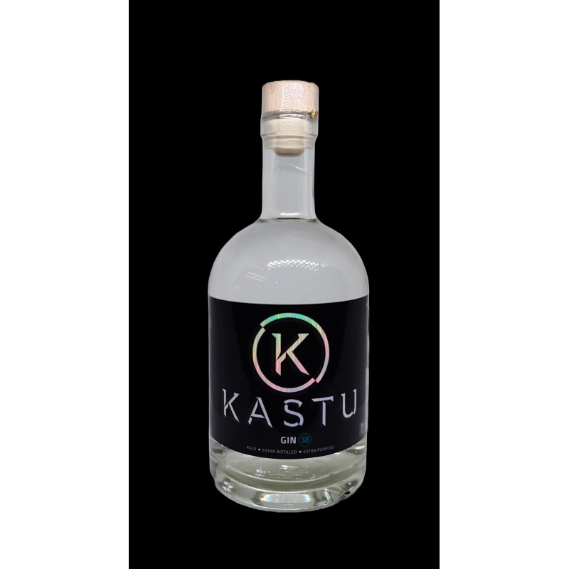 Custom label bottle - own logo & text